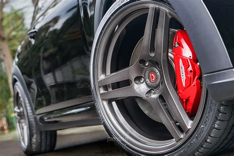 Permaisuri Vossen Vps With Mini Cooper F Jcw