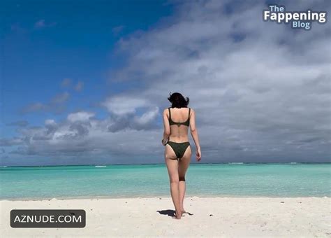 Alexandra Daddario Sizzles In Sexy Beach Bikini AZNude