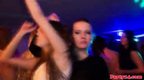 Euro Amateur Cocksucking Before Cumshot