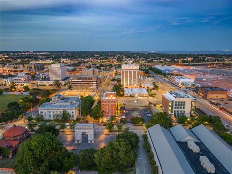 Newport News Virginia Usa Downtown Cityscape Editorial Stock Image