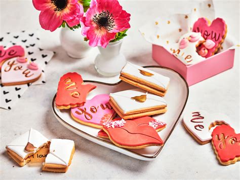 Valentine Cookies With Sugar Paste And Sprinkles Funcakes