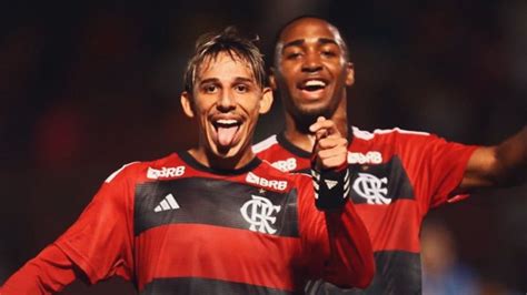 Werton Decide E Flamengo Vence O S O Bento Na Copinha