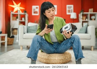 3 Thousand Mature Japonaise Avec Fils Royalty Free Images Stock Photos Pictures Shutterstock