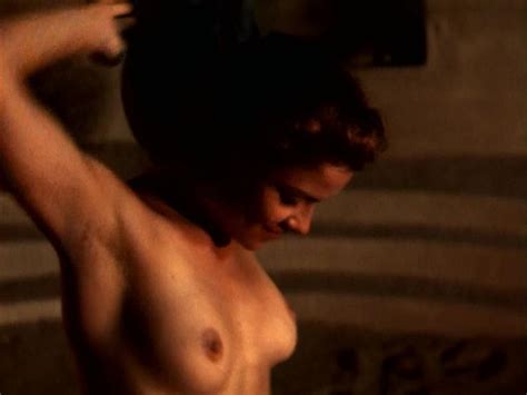 Naked Aleksandra Vujcic In Dear Claudia