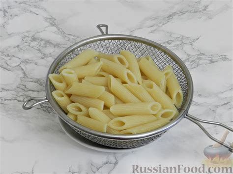 Рецепт: Макароны с помидорами, беконом и чесноком на RussianFood.com