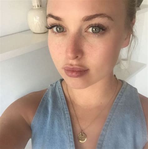 Basically Naked Topless Jorgie Porter Strips To Thong In Sex Rated Peepshow Daily Star