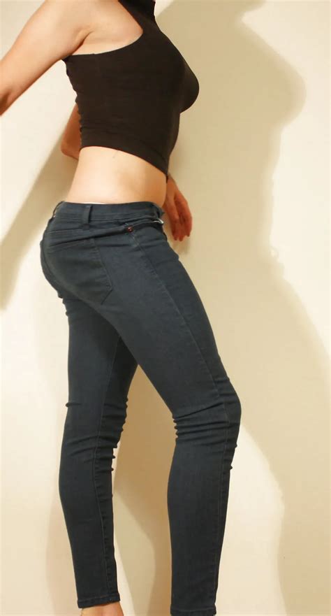 Black Turtleneck Crop Top 6 Nude Pics XHamster