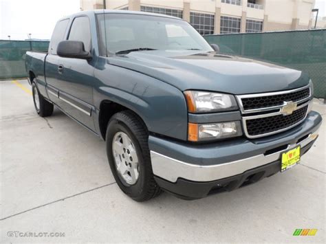 2006 Blue Granite Metallic Chevrolet Silverado 1500 LT Extended Cab