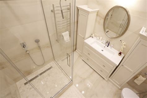 Поддон в душевой: в строительном исполнении или заводской? | Ремэлль ...