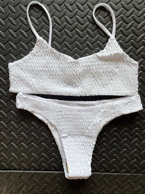 Free Shipping Triangle Ruffles Crochet Bikini Set Jkp