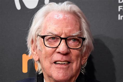 Donald Sutherland Death The Hunger Games And Mash Star Dies Aged 88