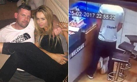 Domino S Customers Caught Having Sex Waiting For Pizza Daily Mail Online