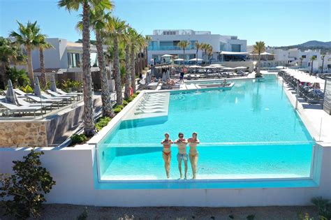 Top 10 Luxury Resorts And Hotels In Ibiza Spain Luxuryhoteldealstravel