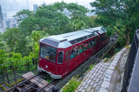 Victoria Peak Tram in Hong Kong Editorial Photo - Image of hongkong ...