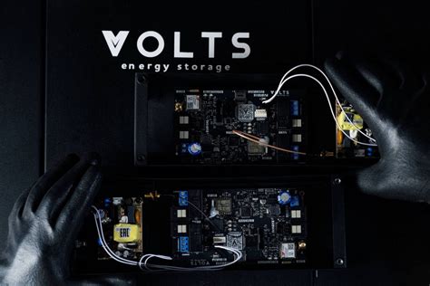 Накопитель электроэнергии VOLTS Версия 8 кВтч, с четырьмя блоками АКБ ...