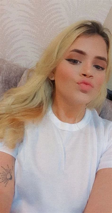 Sweet Becka Sweet Becka Cam Model Free Live Sex Chat Room Camsoda