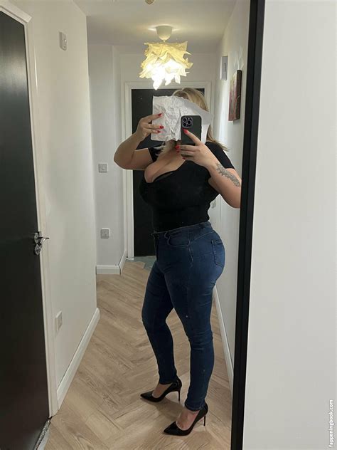 Maisylicious Maisylicious Nude OnlyFans Leaks Fappening FappeningBook