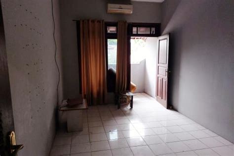 Disewakan Good Deal Rumah Kamar Tidur Furnished House At Komplek