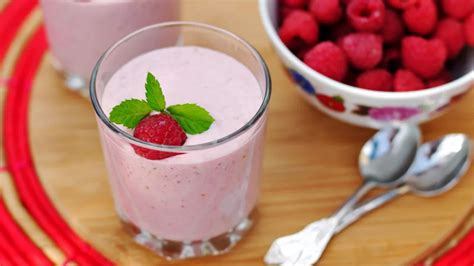 20 Fruchtige Proteinshake Rezepte WOMEN S HEALTH