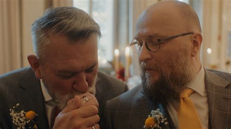 Campanha Do Burger King Na Alemanha Mostra Casamento Gay