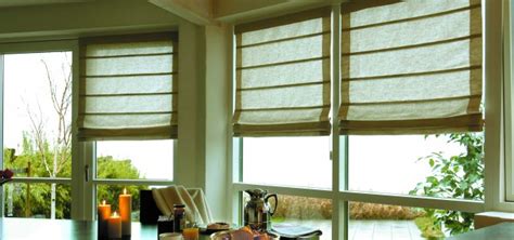 Римские шторы на окна: как повесить своими руками без сверления?