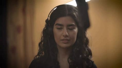 Redhead Domme Zara Durose Sucks And Fucks Sub Guy Blowjob Porn By JoyBear XHamster