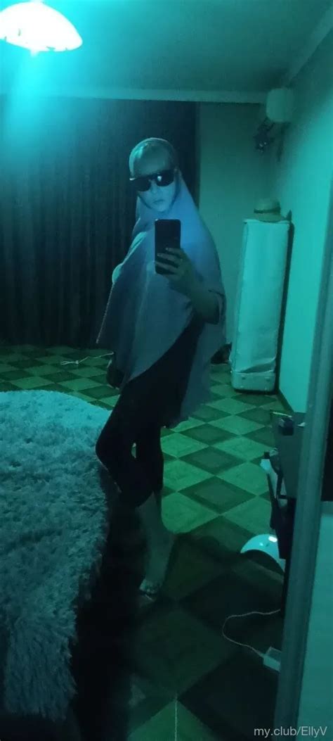 Elly Free Photos 7 Nude Pics XHamster