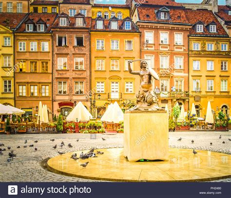 Medieval Fountain Of Mermaid Stock Photo Alamy