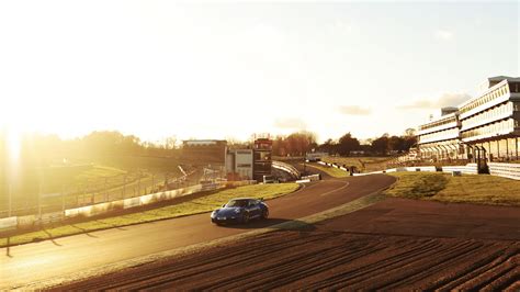 Emma Raducanu Experiences The 911 GT3 On The Race Track At Brands Hatch