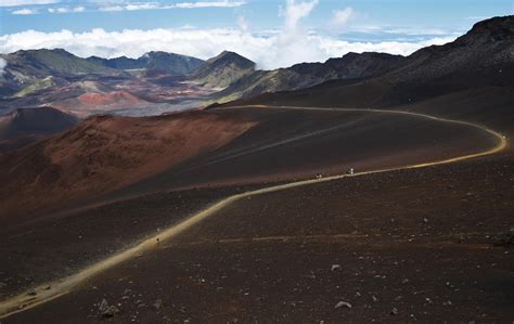 Sliding Sands Trail in Haleakala National Park. Maui, Hawaii : r/hiking