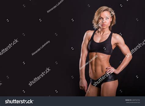 Sexy Athletic Blonde Posing On Black Stock Photo 268732742 Shutterstock