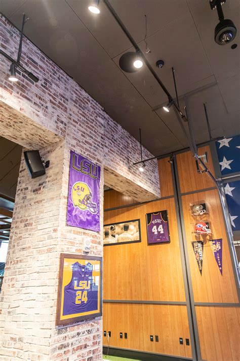 Kmarko barstool articles are sparking new debates among sports fans 10