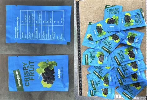 Bắt hot girl bán nước nho ma túy trong các hội kín