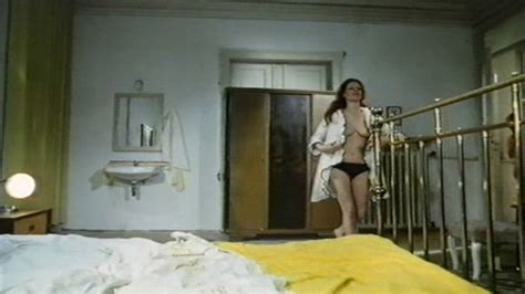 Naked Elisabeth Volkmann In Urlaubsreport Wor Ber Reiseleiter Nicht Sprechen D Rfen