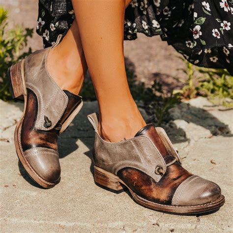 FREEBIRD STORES - MABEL | Leather oxfords women, Oxford shoes style