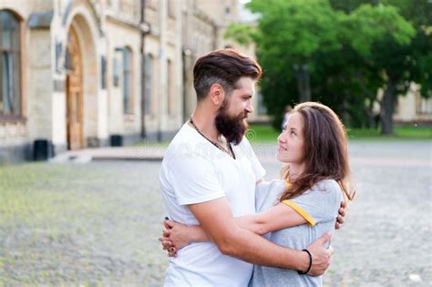 Sexy Sinnliche Paar In Der Liebe Von Nackten Mann Und Frau Mit Sex Spiele Im Bett Versuchung