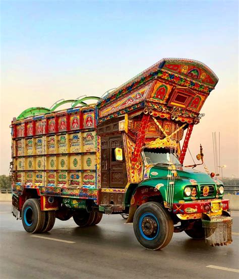 327 Pakistani Truck Stock Photos - Free & Royalty-Free Stock Photos ...