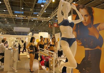 Paris Breakfasts Salon International De La Lingerie 2013