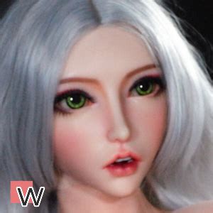 Kanno Ritsuko Elsa Babe Cm