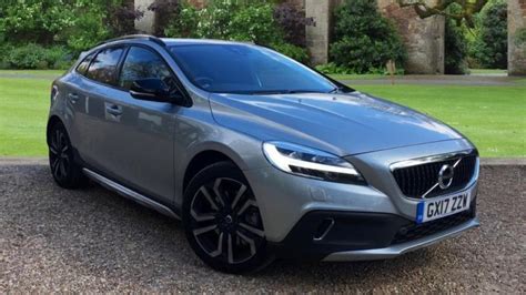 2017 Volvo V40 T3 Cc Pro Winter Pack Fr Pa Automatic Petrol Hatchback