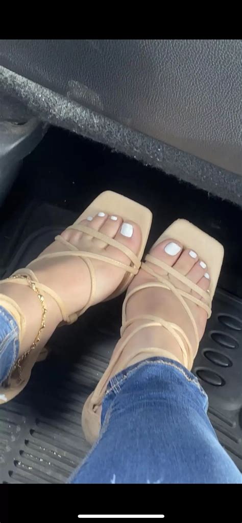 Foot Massage Please Nudes Feet NSFW NUDE PICS ORG