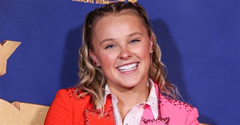 Jojo Siwa Looks More Mature Than Ever In Racy Two Piece Outfit Parade