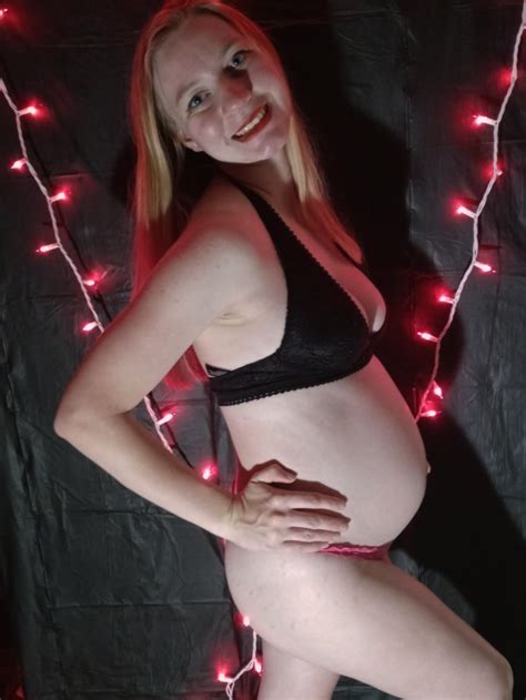 Pregnancy Makes Me So Horny Help Me Scrolller