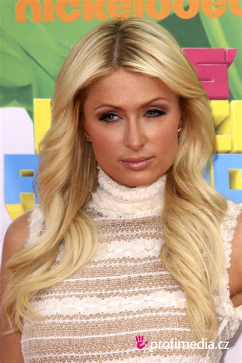 Paris Hilton - coiffure - HappyHair