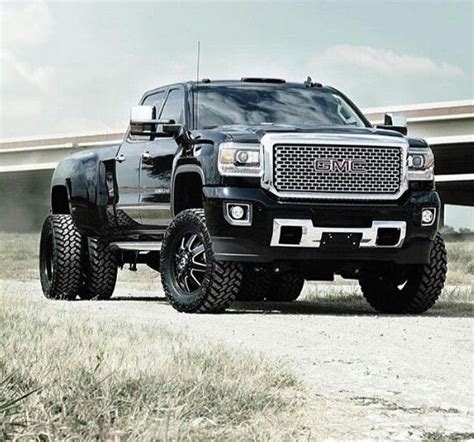 Pin By Marladonnelly On 〰 Jacked Up 〰 Trucks Big Trucks Gmc Trucks