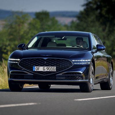 GENESIS GIBT PREISE FÜR G90 BEKANNT