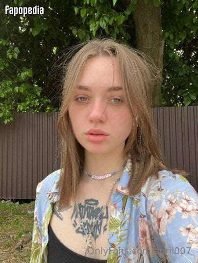 April Nude OnlyFans Leaks Photo Fapopedia