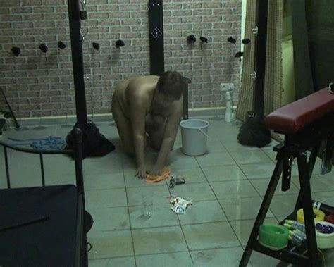 Naked House Cleaning Pics XHamster