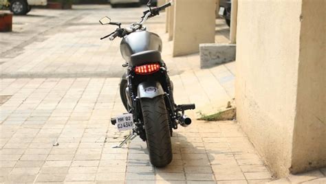 Royal Enfield Thunderbird X Naked