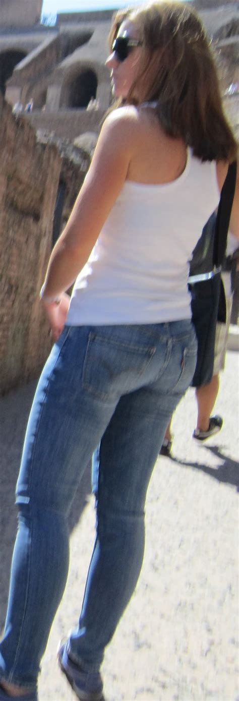 Sexy Milf In Tight Pants CougarSlut Club